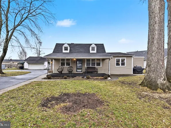 908 Meadow Ave, Dundalk, MD 21222