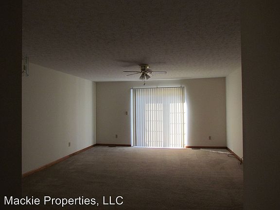 4th image of 1475 W Rockcrest Dr