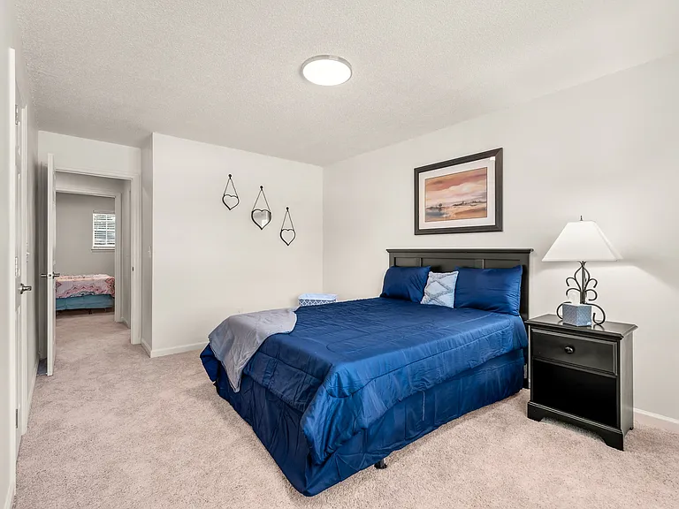 Summerville Apartments — Photo 3