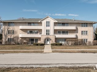 10836 S 76th Ave APT 2E, Worth, IL 60482