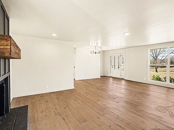 4th image of 1616 Saundersville Ferry Rd