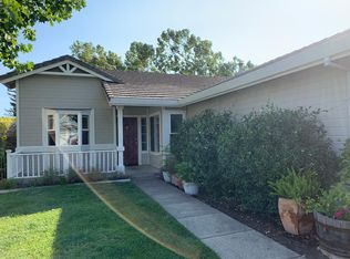 1605 Madeira Cir, Petaluma, CA 94954