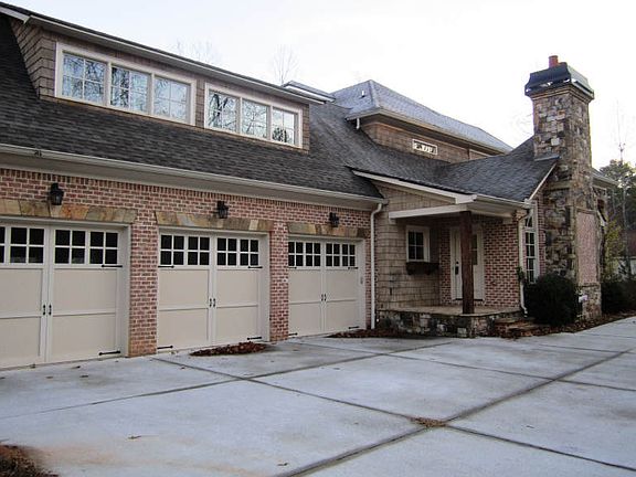 3rd image of 202 Wiley Hills Cir