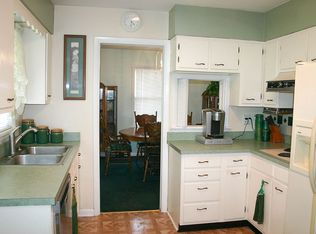 3406 Pemaquid Rd, Louisville, KY 40218