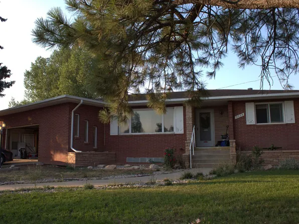 2539 Overland Rd, Laramie, WY 82070