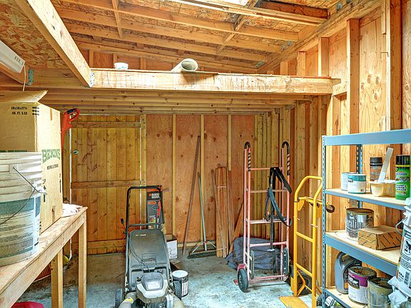 3rd image of 20333 Dayton Ave N