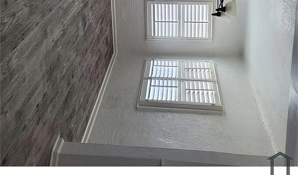 3 bed, 1400 sqft, $3,400 — Photo 3