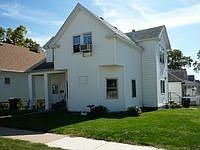 1st image of 1424 W 4th St