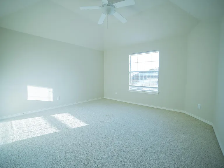 15105 Regal Oak Ln — Photo 22