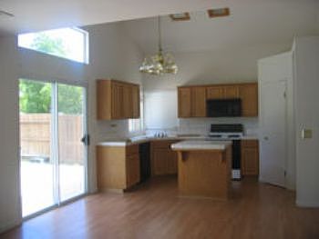 3rd image of 1846 Gordon Verner Cir