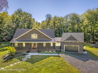 621 Decker Rd, Wallkill, NY 12589