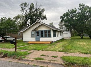 407 Justice St, Hutchinson, KS 67501
