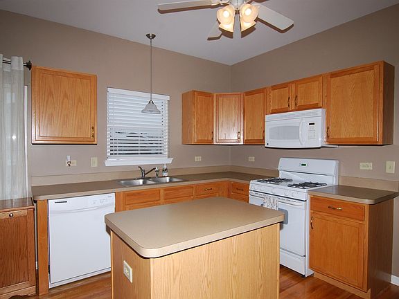 2nd image of 2789 Gannet Ln