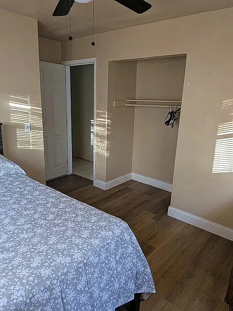 1 bed, 1.5 bath, $250 — Photo 2