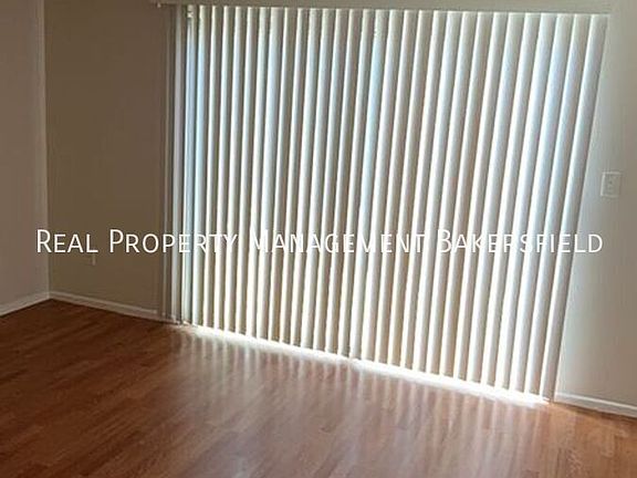4th image of 2423 Olive St #2423