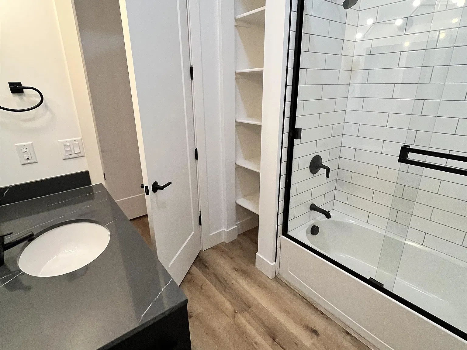 127 Ridge Street - 206 — Photo 4
