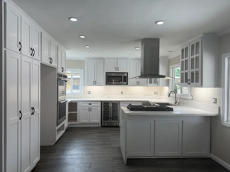 13127 Flallon Ave — Photo 3