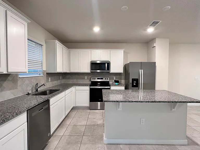 3074 Green Park Dr — Photo 20