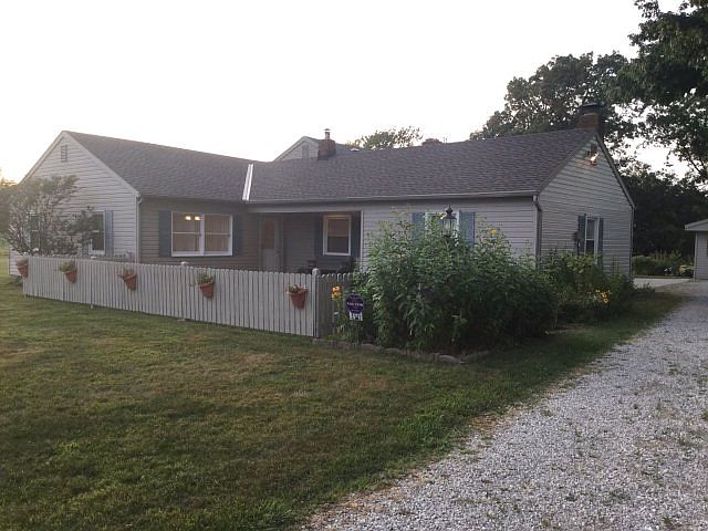 1st image of 1112 County Road 1600