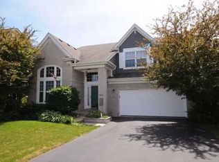 652 Meadow Dr, Des Plaines, IL 60016