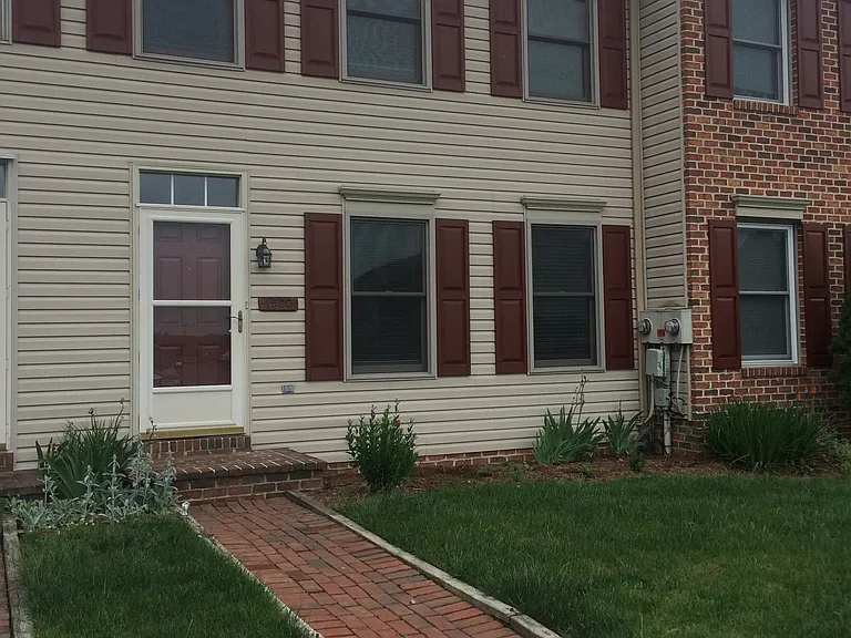1520 Tussey Ct #1520 — Photo 1