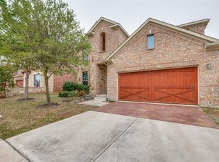 1045 Chickasaw Dr, Carrollton, TX 75010