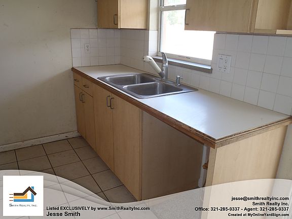 3rd image of 361 E 5th St