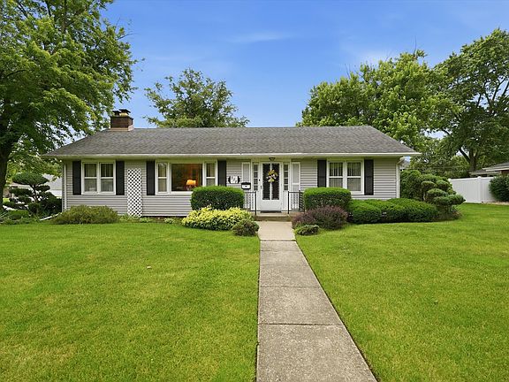3rd image of 328 Milburn Ave
