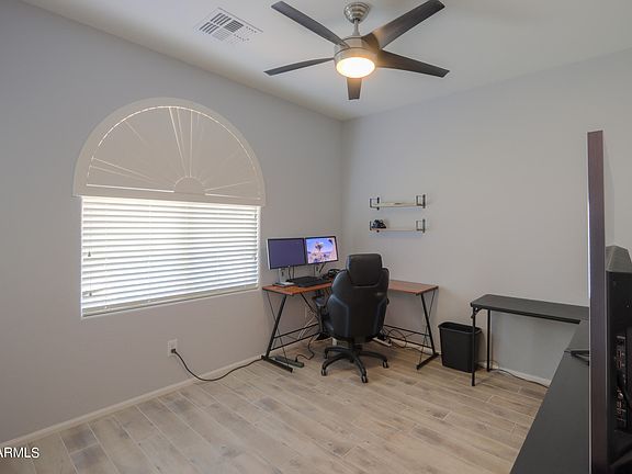 5th image of 40665 W NOVAK Lane
