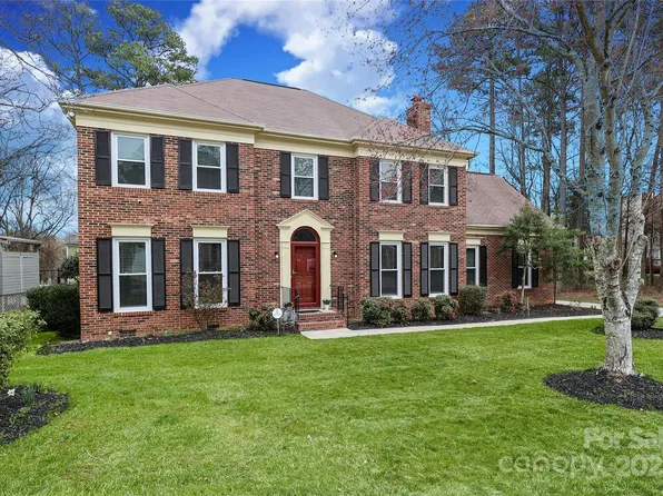 10914 Ridge Acres Rd, Charlotte, NC 28214