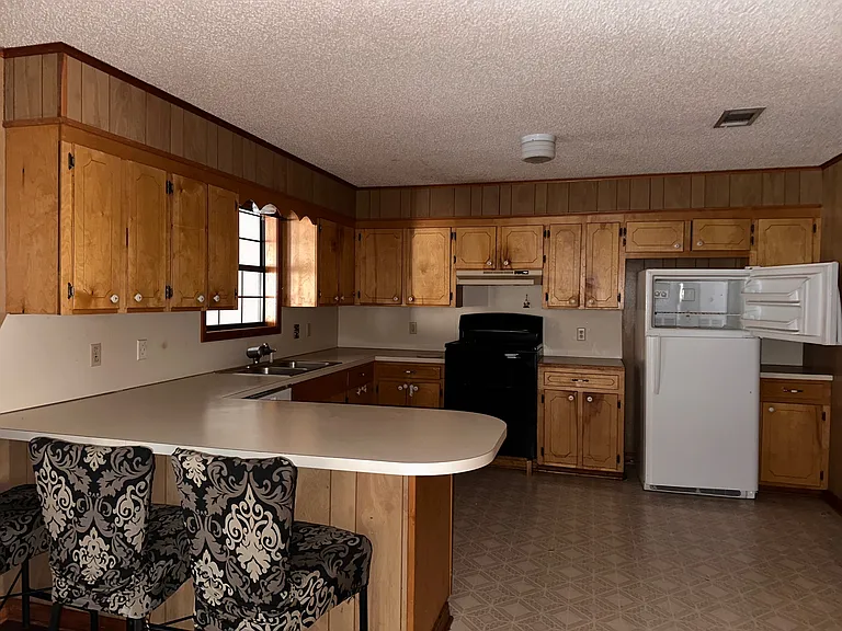1210 Port Arthur Ter — Photo 9