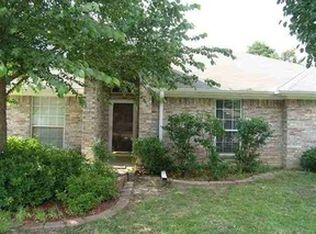 13190 Lauren Ln, Lindale, TX 75771