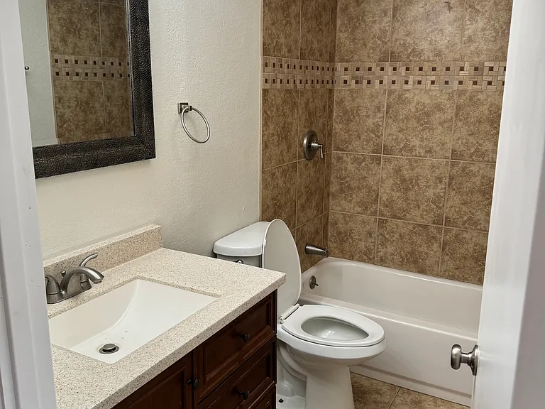 8114 E Montebello Ave — Photo 6