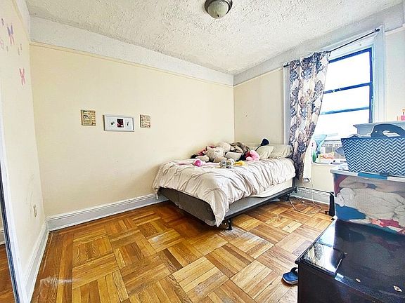 3rd image of 8630 23rd Ave #D4