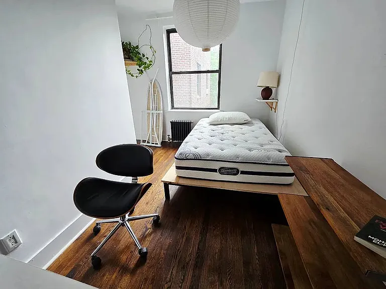 725 4th Ave #A5 — Photo 9