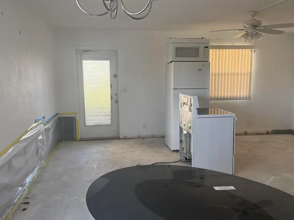 251 Flanders F, Delray Beach, FL 33484