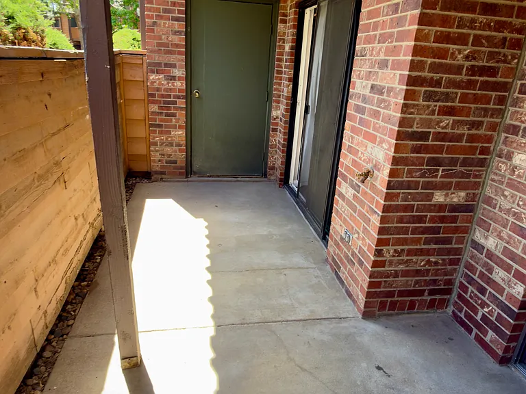 2225 S Buckley Rd #101 — Photo 15
