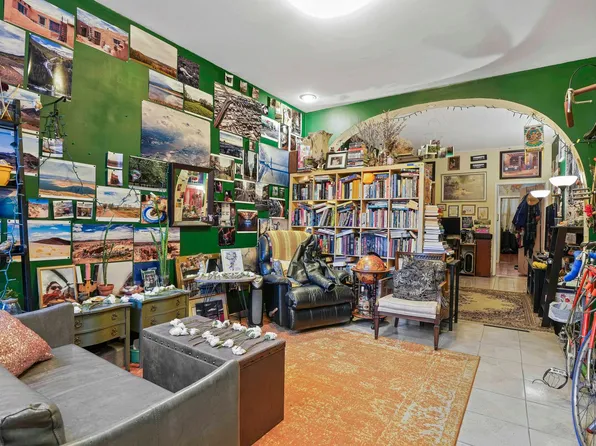 1920 Palmetto Street image 9 of 25