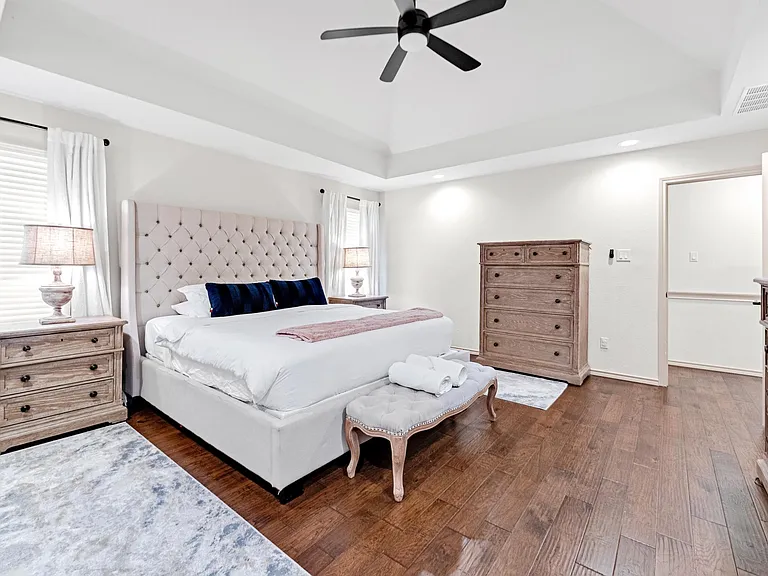 5202 Heatherdale Dr — Photo 9