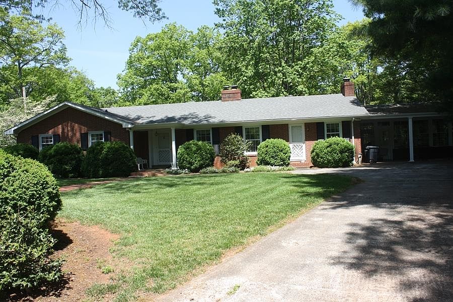 1st image of 1004 Sheraton Ct
