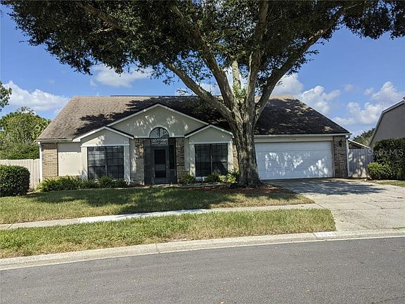 2nd image of 12934 Forestedge Cir
