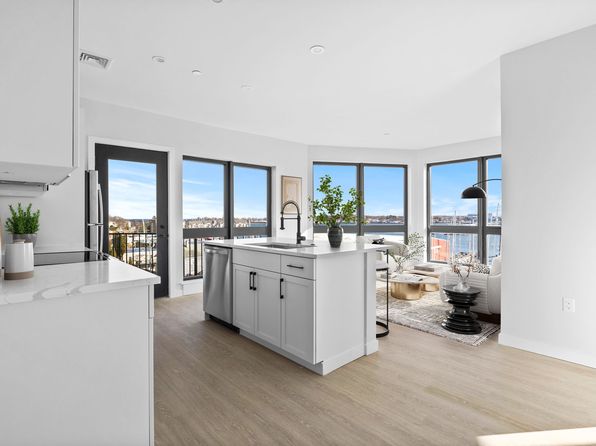 Amara | 6 Rantoul St, Beverly, MA