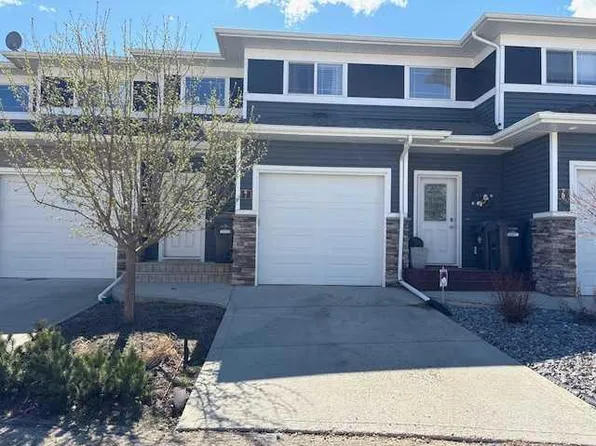 5301 N Windward Pl #7, Sylvan Lake, AB T4S 0H5