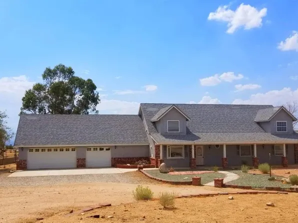 9450 Bella Vista Rd, Apple Valley, CA 92308