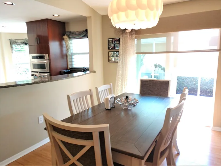540 Clubside Cir — Photo 21