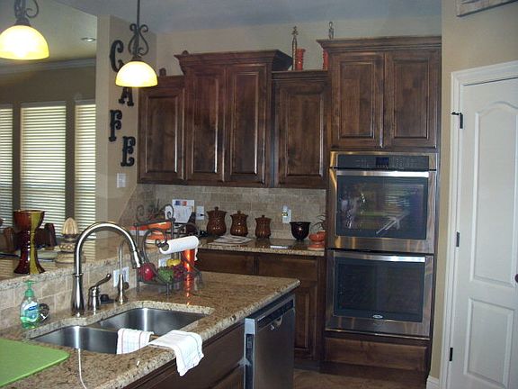 3rd image of 6011 Llano Ct