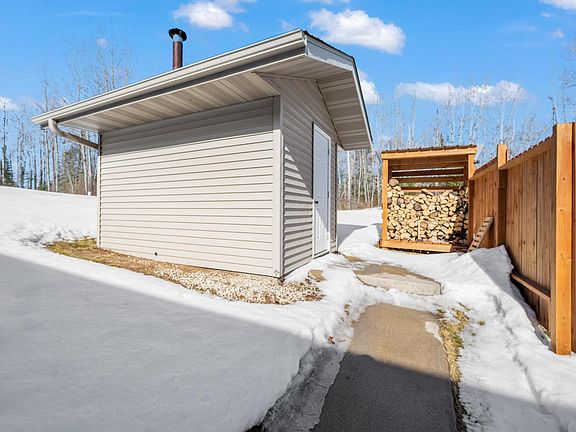5th image of 45416 Walleye Ln