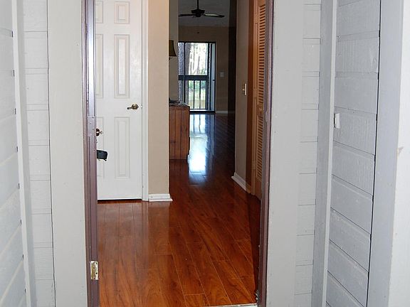 5th image of 126 Cranes Lake Dr