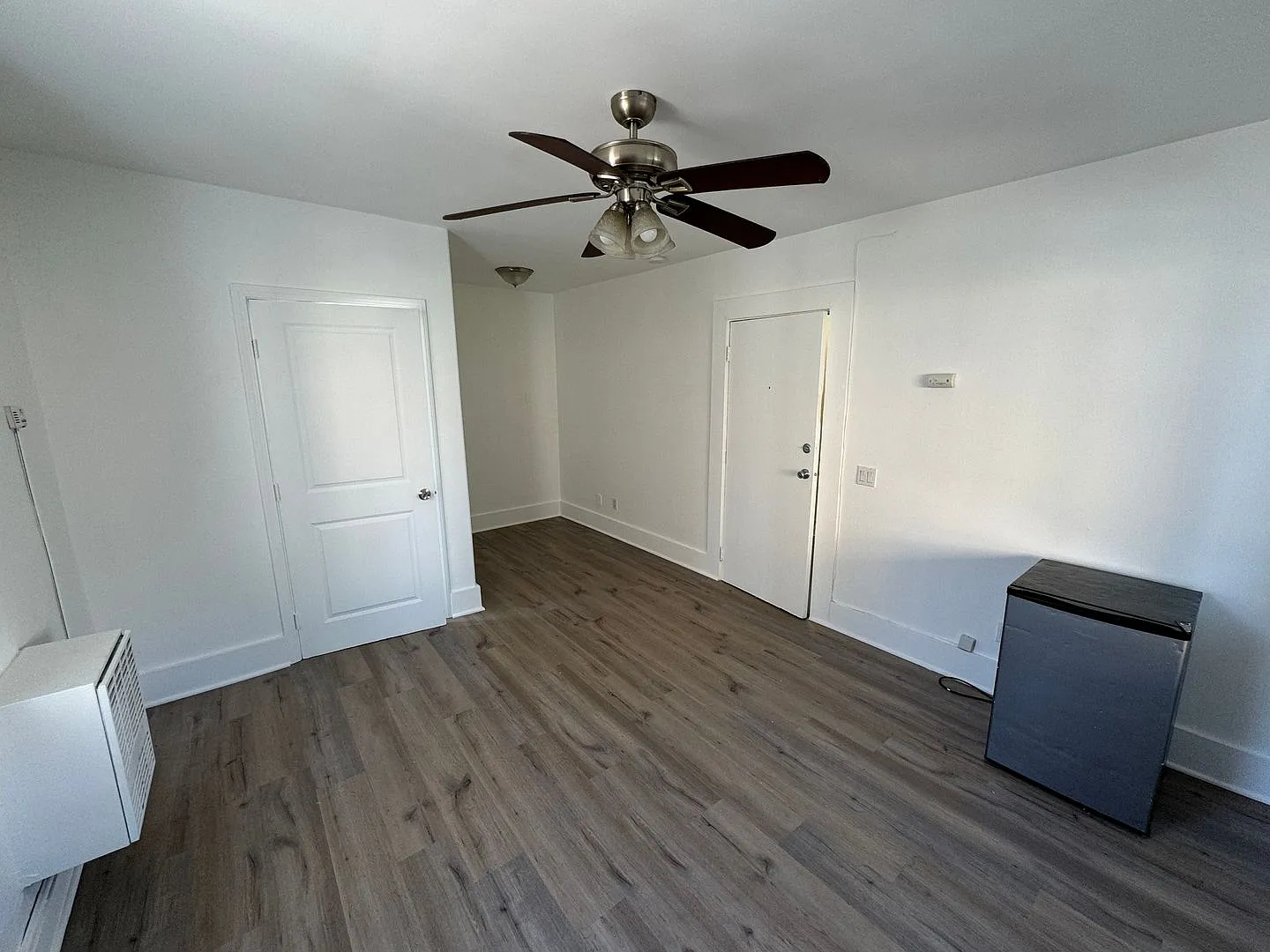 640 San Julian St — Photo 2