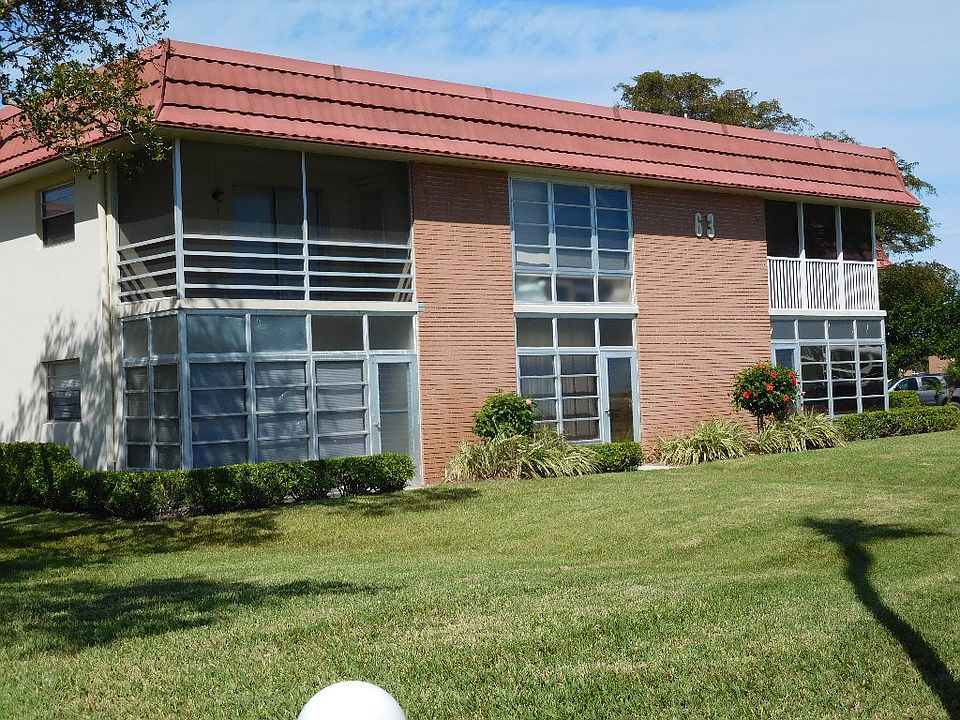 1st image of 63 Woodland Dr